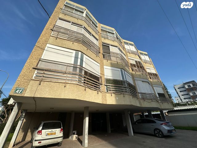 מנחם אוסישקין 