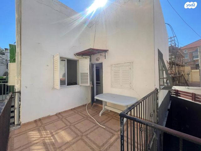 טריפלקס, הראובני 18, עג'מי, גבעת העליה, תל אביב יפו