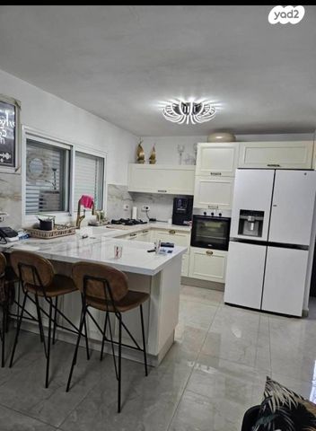 בית פרטי/ קוטג', גד 2, גבעת ציון וגבעת הפרחים, אשקלון