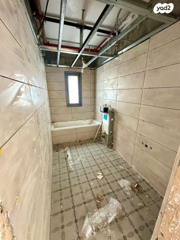 דירה, קורט טוכולסקי 9, נווה גולן, יפו ג', תל אביב יפו