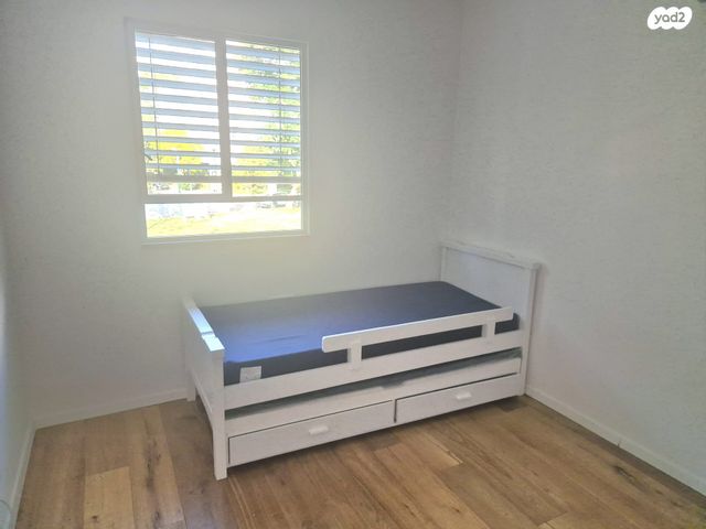 בית פרטי/ קוטג', קרית יערים, רמת השרון