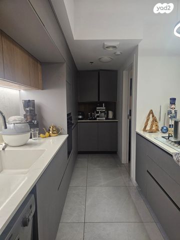 דירה, יוסף הגלילי, שכונת בן גוריון, מרכז העיר ג', רמת גן