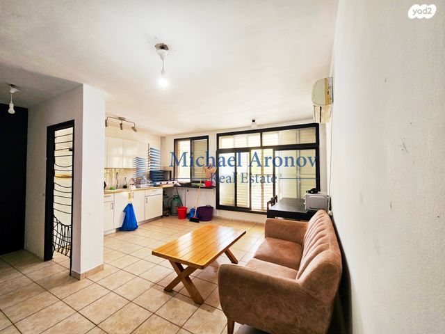 יצחק קצנלסון 16