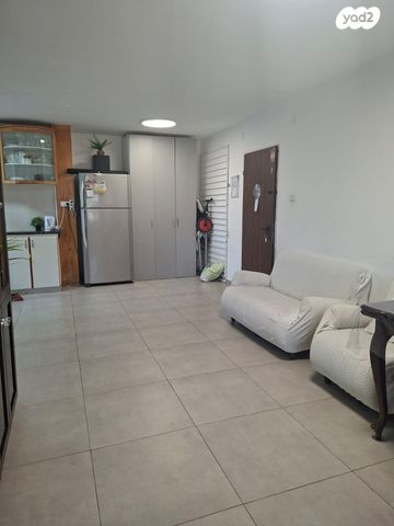 דירה, קרן היסוד, דרום, צפת