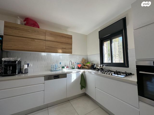 דירה, יהודית 18, גבעת הזית, אפרת