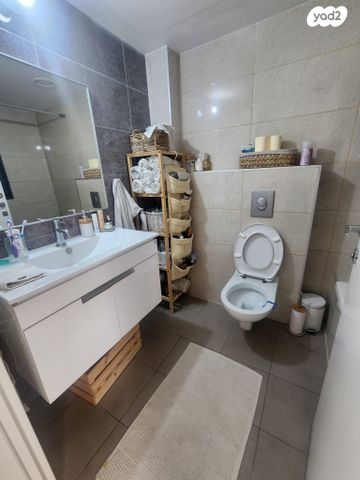 דירה, רמה 6, נווה שרת, תל אביב יפו