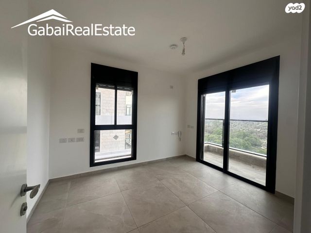 דירה, הרב ישראל גרוסמן, רמת אברהם, בית שמש