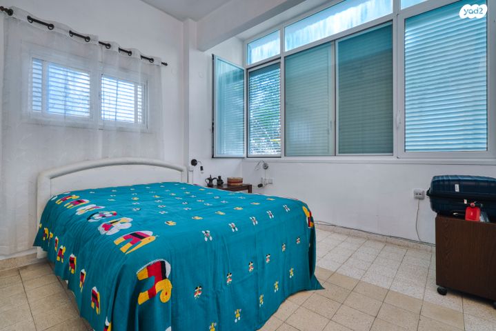 דירה, שדרות ח"ן 40, תל אביב יפו