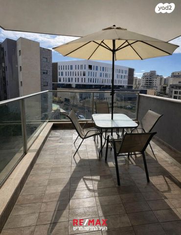 דירה, טופז, חריש