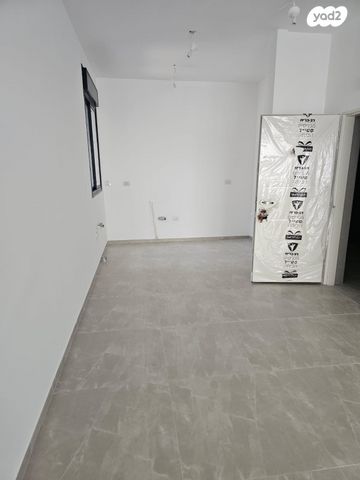 דירה, קרית אתא