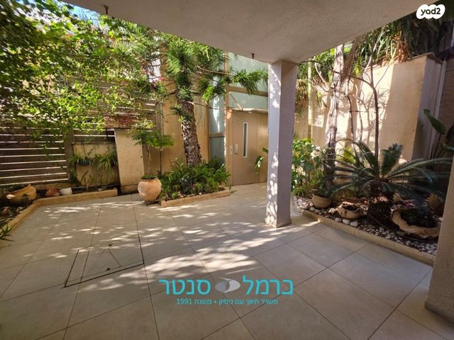 דו משפחתי, הוד הכרמל, דניה, חיפה