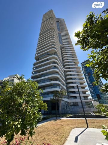 יוסף פעמוני 