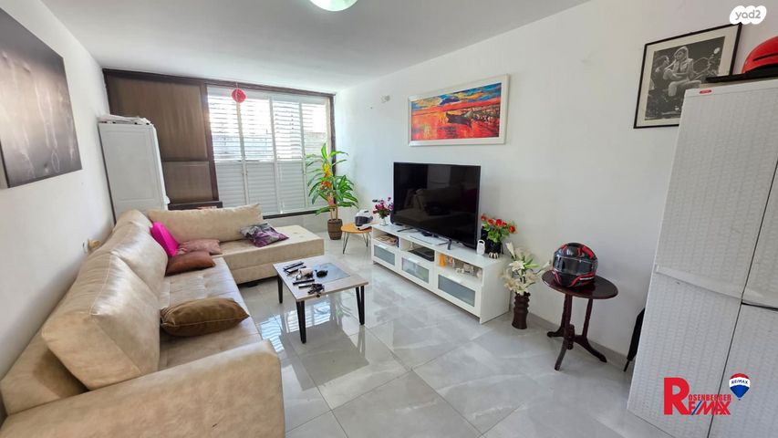 כ"ט בנובמבר 22