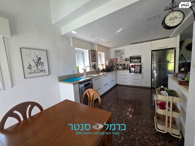 דו משפחתי, הוד הכרמל, דניה, חיפה