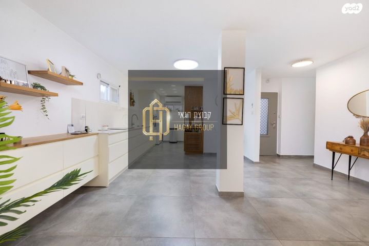 דירת גן, א. טווינה 8, נווה יהונתן, רמלה