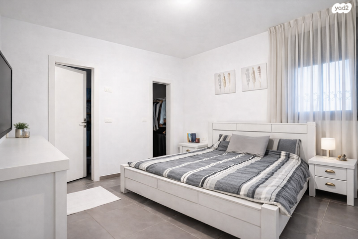 שדרות רוטשילד 44