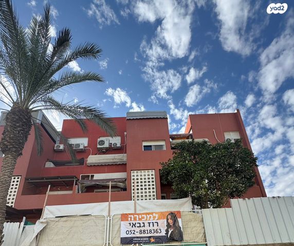 שרה ואהרון אהרונסון 