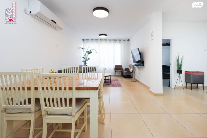 דירה, דב גרונר 6, רמת אפרים, נתניה