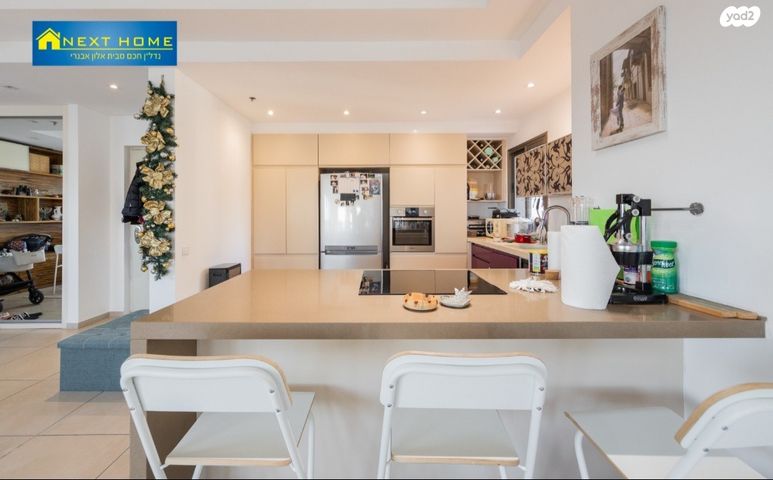 דירה, אהוד מנור, עיר ימים, נתניה