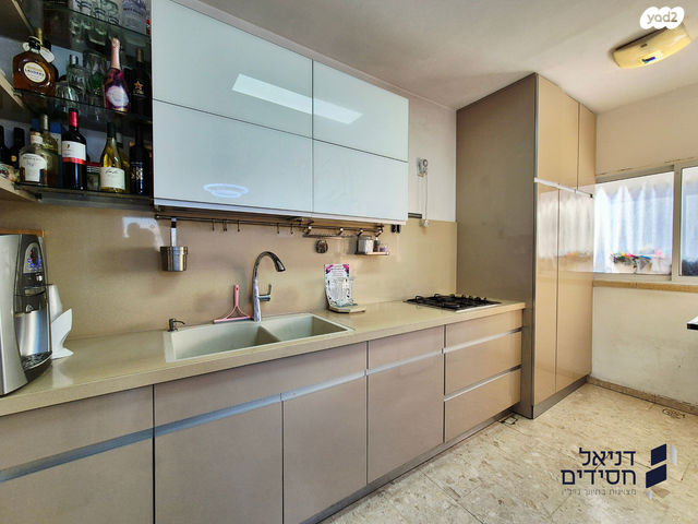 דירה, ברקן, תל גיבורים, חולון