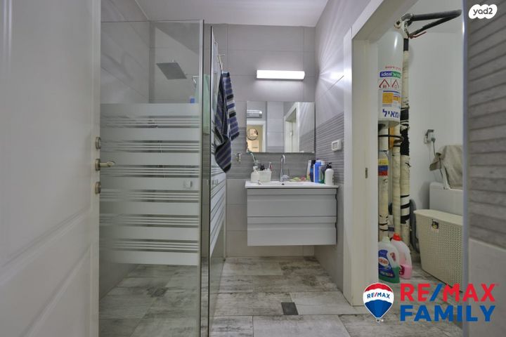 דירה, יצחק בן צבי 8, קרית חיים מזרחית, חיפה