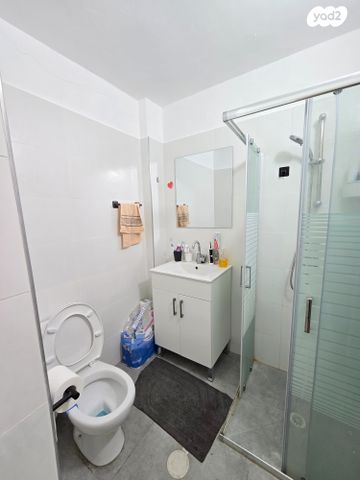 דירה, יצחק רגר, שכונה ד', באר שבע