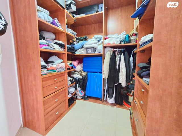 דירה, עוזי נרקיס, קרית רבין, חולון