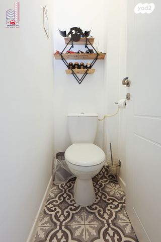 דירה, דב גרונר 6, רמת אפרים, נתניה