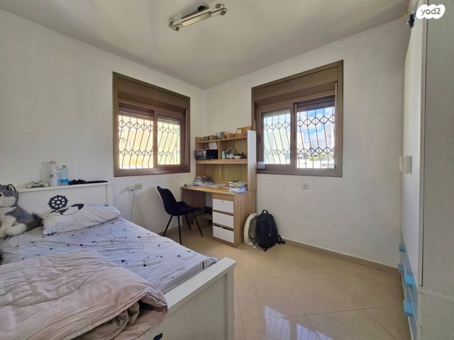 דירה, עוזי נרקיס, קרית רבין, חולון