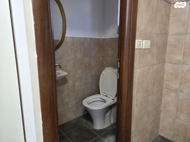 דירת גן, קהילת לודז', תל אביב יפו