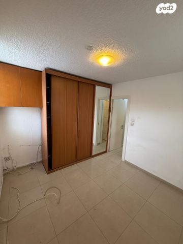 דירה, מחרוזת 7, יפו ד', גבעת התמרים, תל אביב יפו