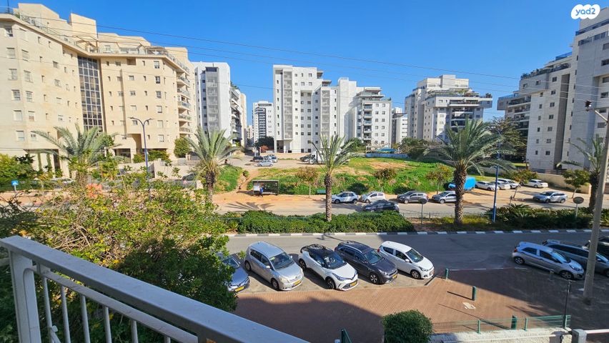 הרב יהודה צבי מלצר 