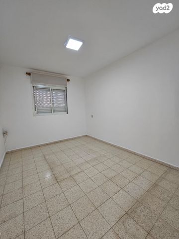 דירה, שער הגיא, שכונה ט', באר שבע