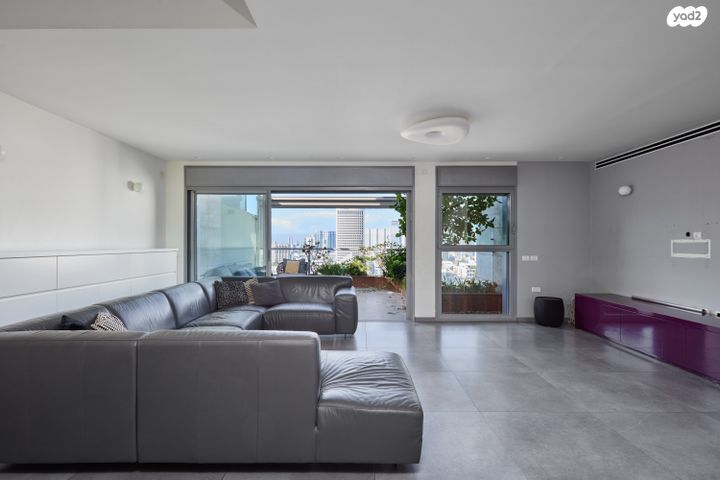 דופלקס, שמעון בן צבי 2, שטח 9, גבעתיים