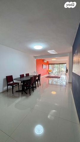 דירה, אדמונד פלג, רמת שאול, חיפה