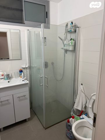 דירה, נחלת בנימין, פלורנטין, תל אביב יפו