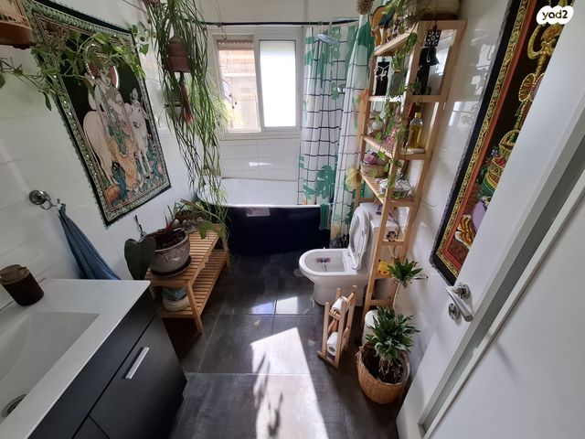 גג/ פנטהאוז, דרך שלמה, שפירא, תל אביב יפו