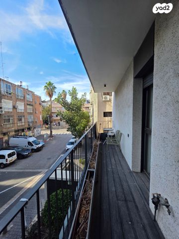 דירה, שיבת ציון 3, נווה שאנן, תל אביב יפו