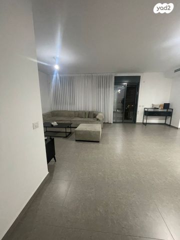 דירה, כרמי גת, קרית גת