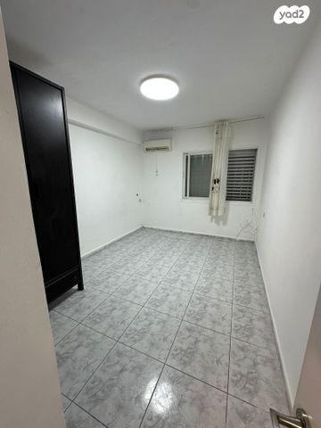 דירה, תבור 6, קרית ים ד', קרית ים