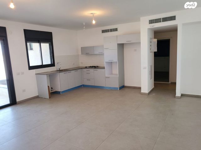 דירה, תלפיות, אור ים, אור עקיבא