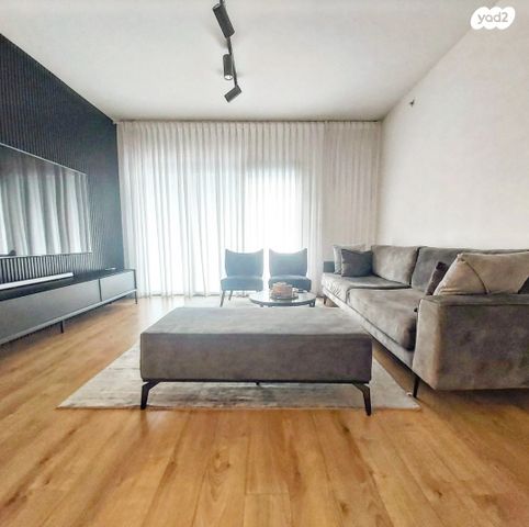 דירה, חיל התותחנים, שער הים, ראשון לציון