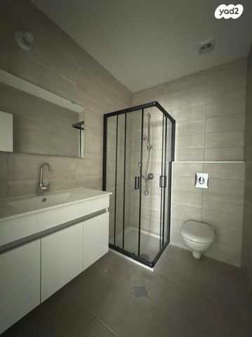 דירה, יוחנן הסנדלר, דרום חדש, פארק הים, בת ים