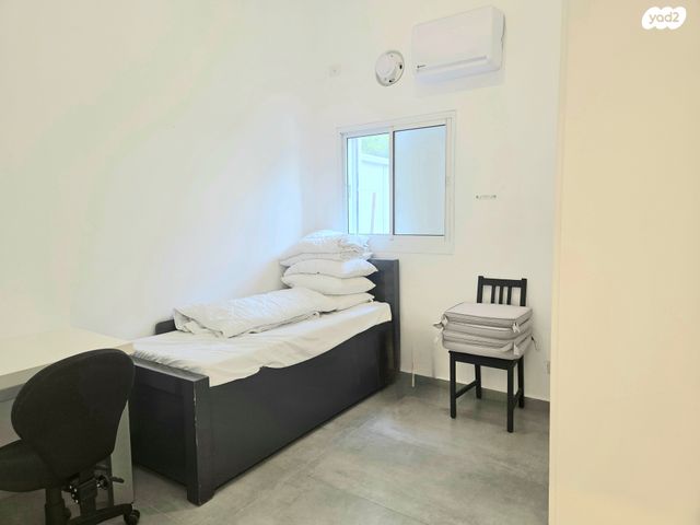 דירת גן, הפיקוסים, נחלת יהודה, ראשון לציון