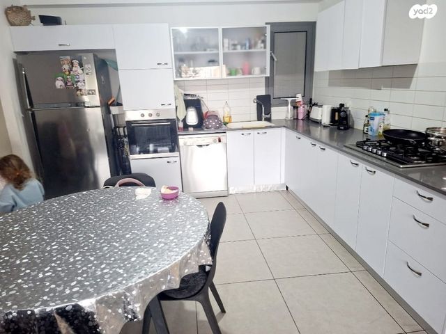 דירה, שאול המלך, אונו הירוקה, קרית אונו