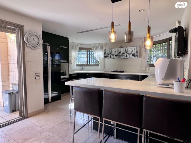 בית פרטי/ קוטג', אח"י מבטח, שער הים, ראשון לציון