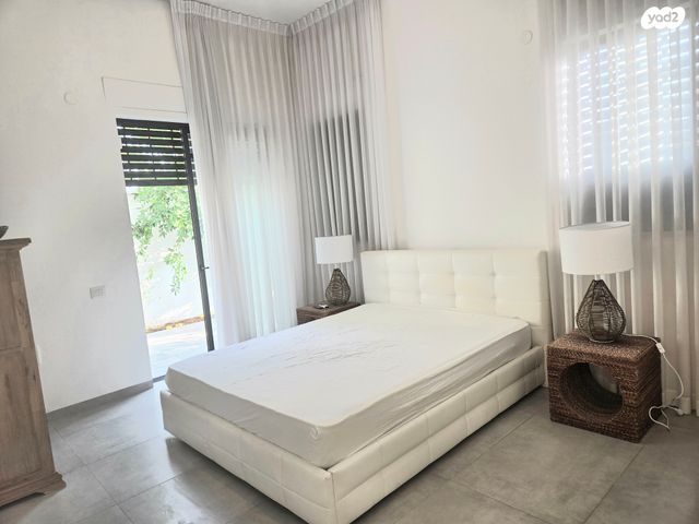 דירת גן, הפיקוסים, נחלת יהודה, ראשון לציון