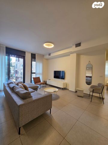 דירה, שיבת ציון 3, נווה שאנן, תל אביב יפו