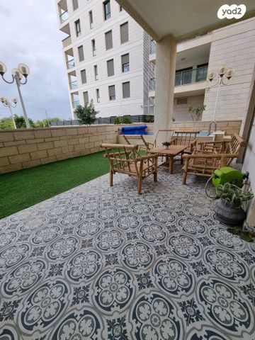 דירת גן, אכזיב, נהריה