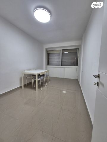 דירה, גיבורי הקריה 13, קרית בנימין, קרית אתא